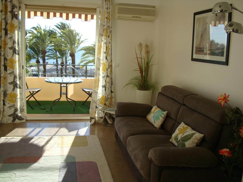On The Croisette With Sea View Apartment Cannes